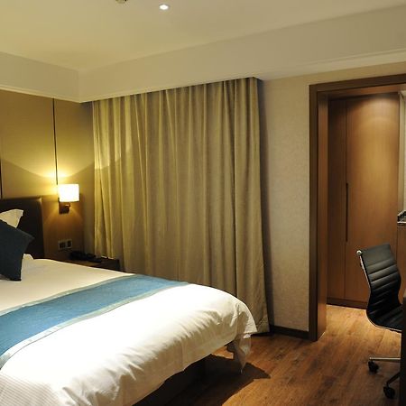 Atour X Hotel Shanghai Hongqiao Airport Konggang Road מראה חיצוני תמונה